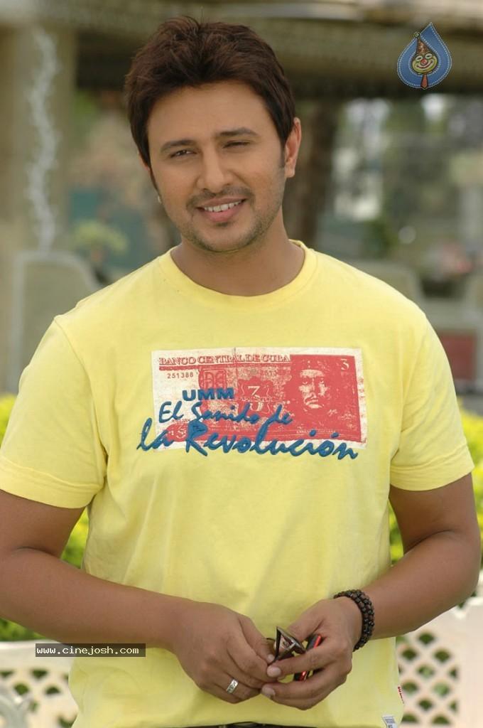 CineJosh gallery photo