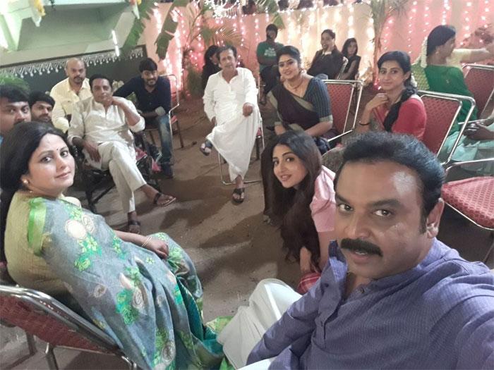 Actor Naresh Shared Srinivas Kalyanam Shooting Pics