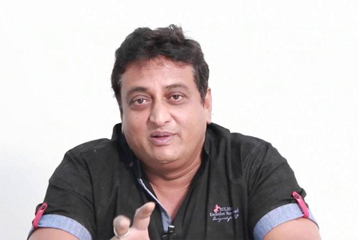 Actor Prudhvi Raj Sensational comments on Kathi Mahesh Issue