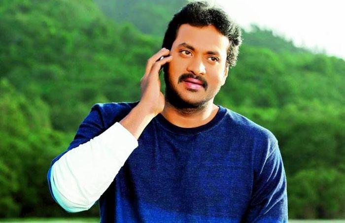 Actor Sunil Reduced his Remunaration