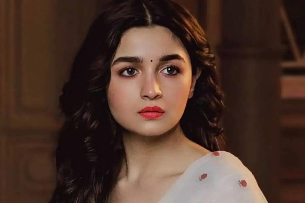 Alia Bhatt Tests Positive for COVID-19