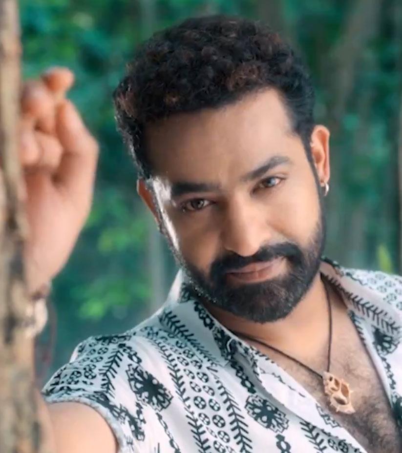 All eyes are on NTR!!