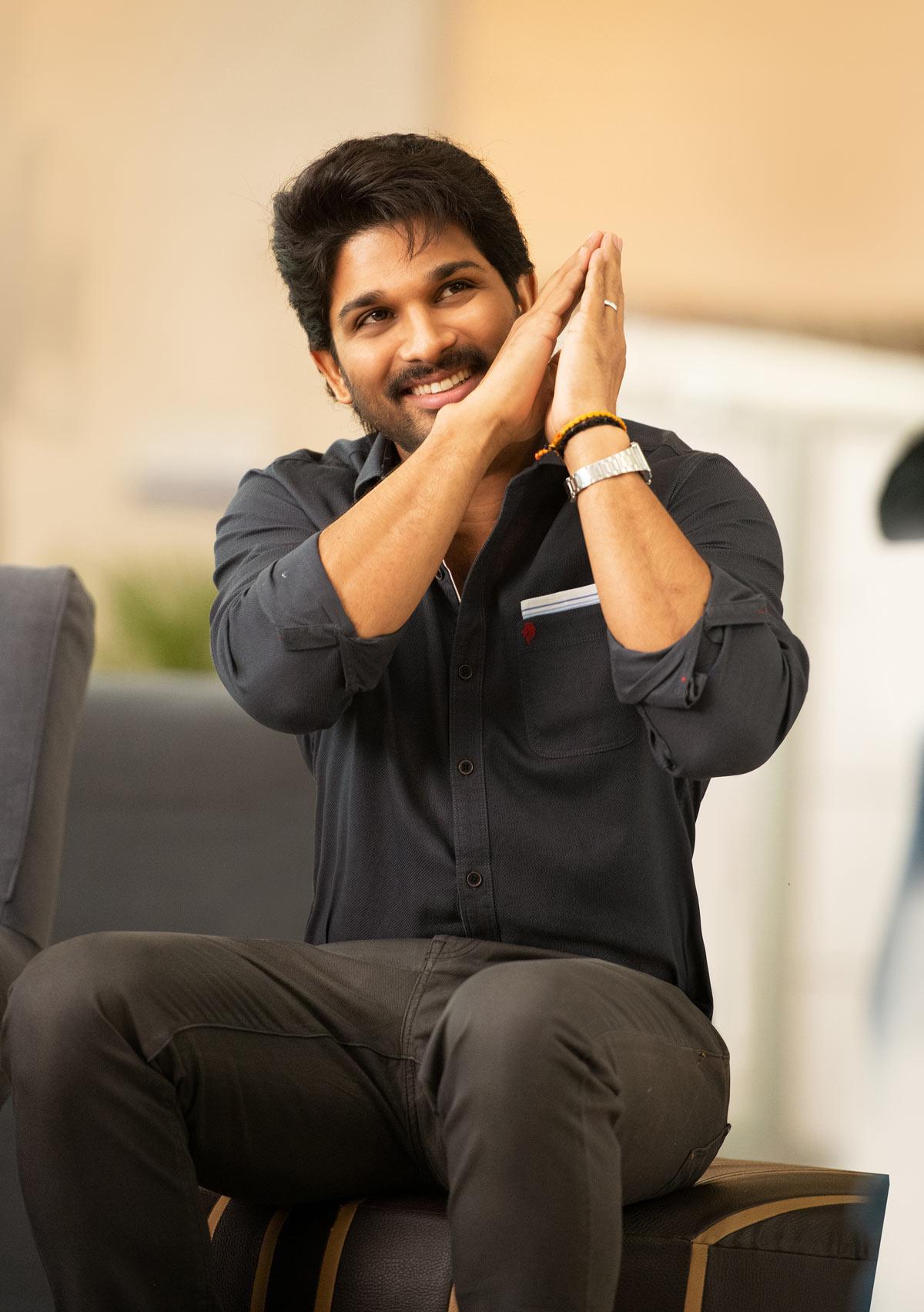 Allu Arjun Chief guest at Chaavu Kaburu Challaga Event