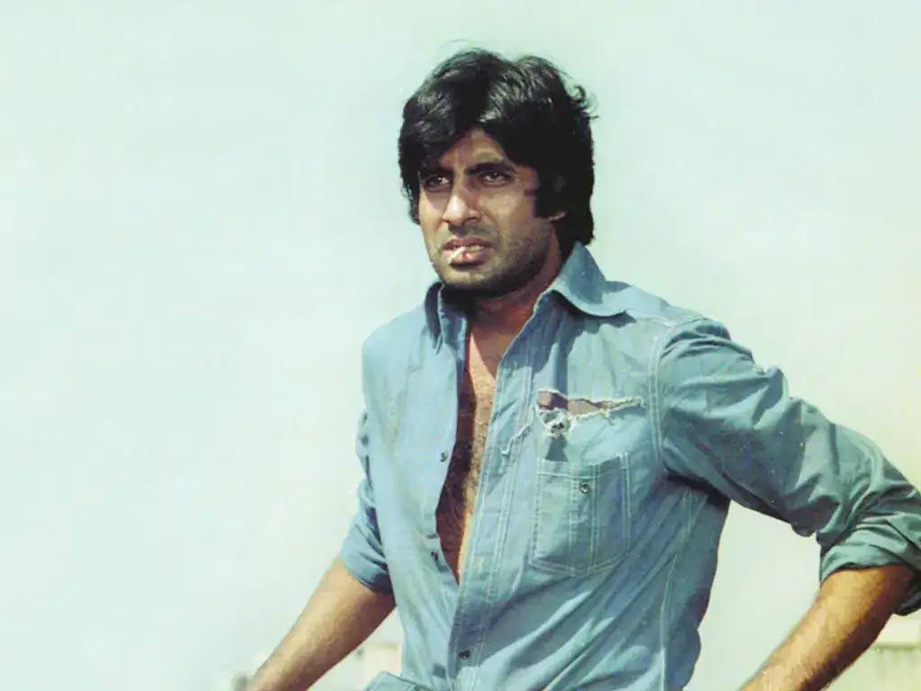 Amitabh once smoked 200 cigarettes a day 