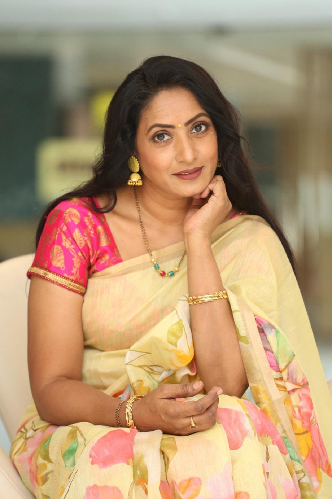 Amma Divena Movie Released 29th