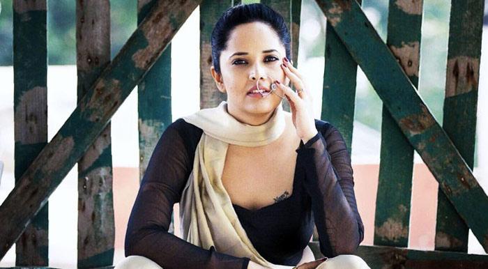 Anchor Anasuya Tweets Her Heart Out