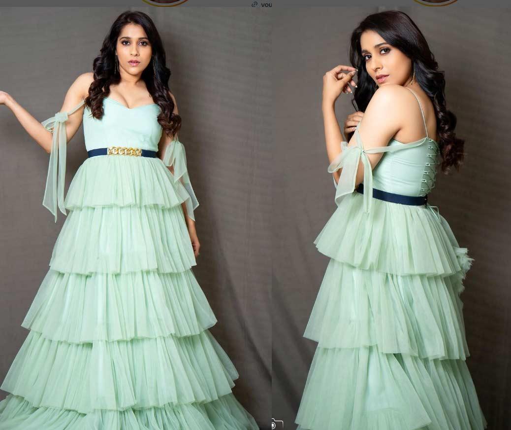 Anchor Rashmi in beautiful look