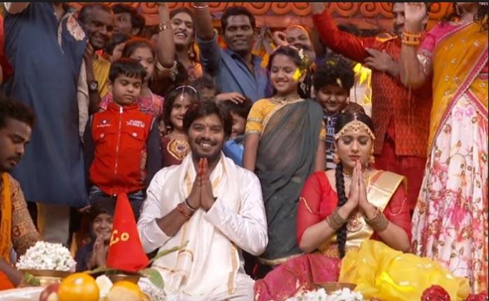 Anchor Rashmi Sudheer Marriage.. This Is The Matter
