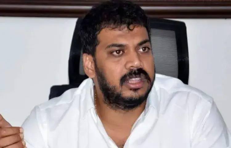 Anil Kumar Yadav Serious Comments In Press Meet