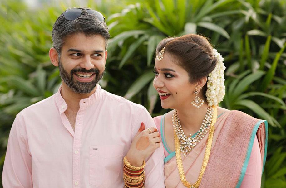 Another heroine who is ready for divorce