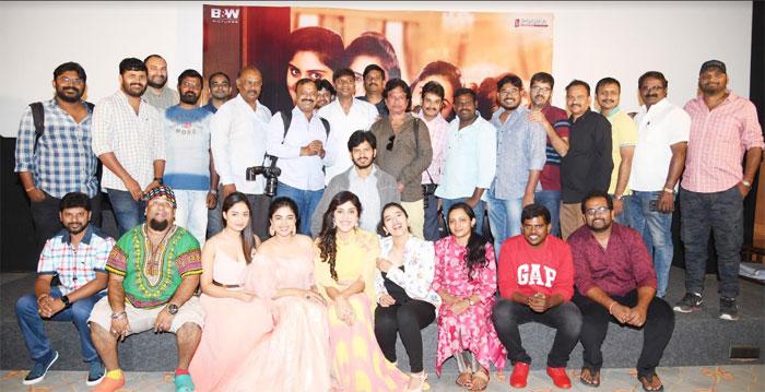 Anukunnadhi Okkati Ayyindhi Okkati Movie Press Meet Details