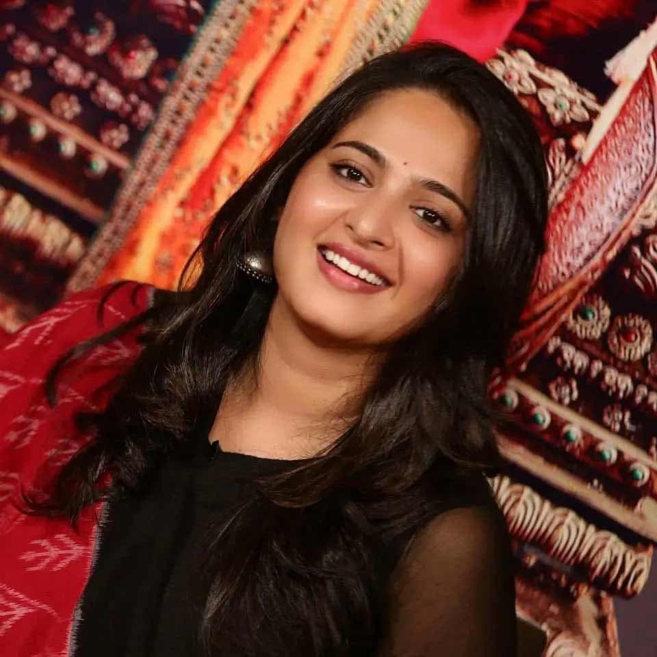 Anushka first reaction to marriage rumours
