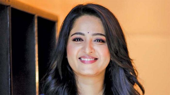 Anushka Shetty About Dubbing