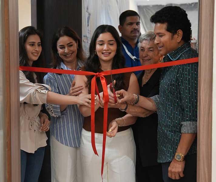 Arjun Tendulkar fiancee at Sara event