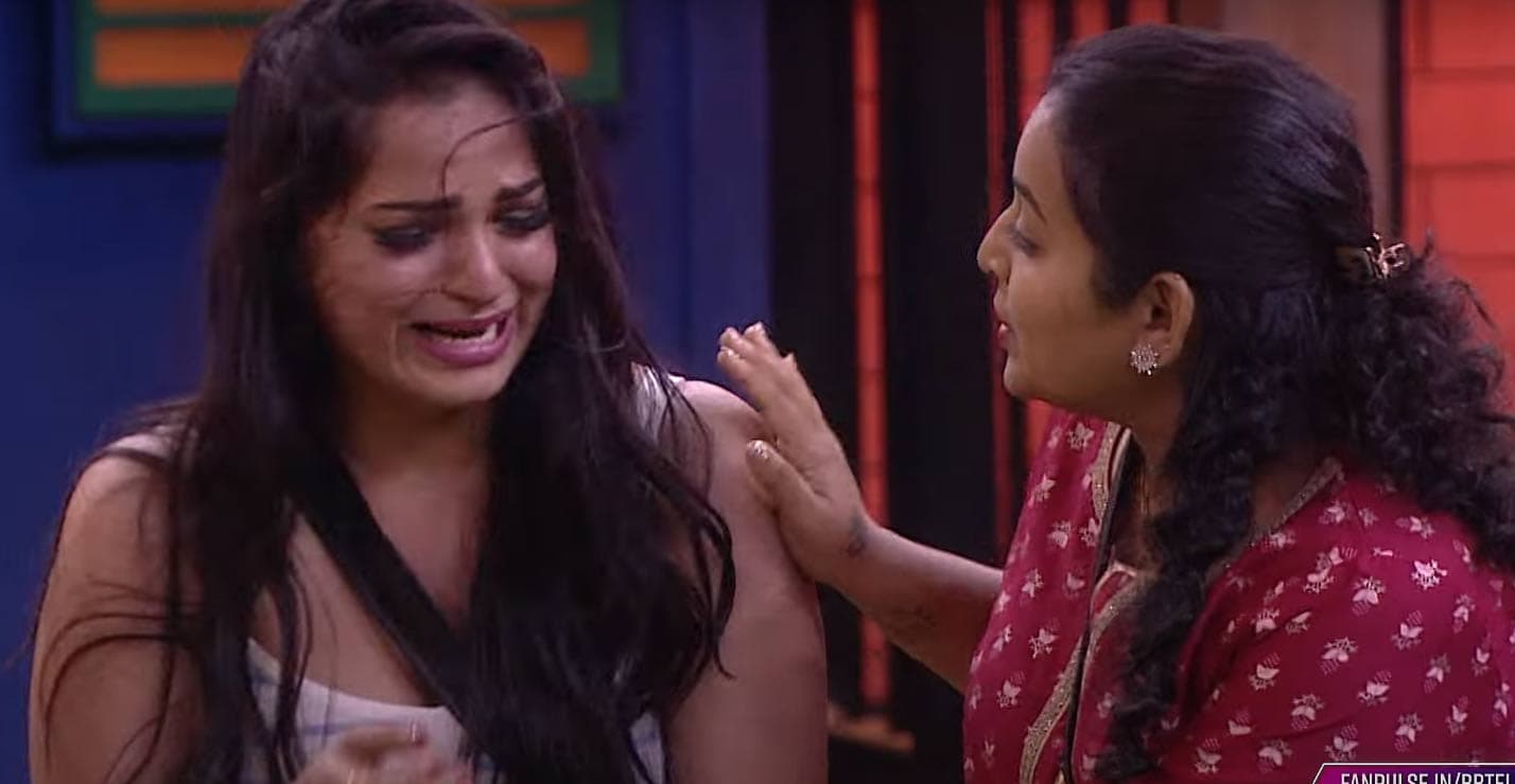 BB7: Ashwani who was in tears on the first day