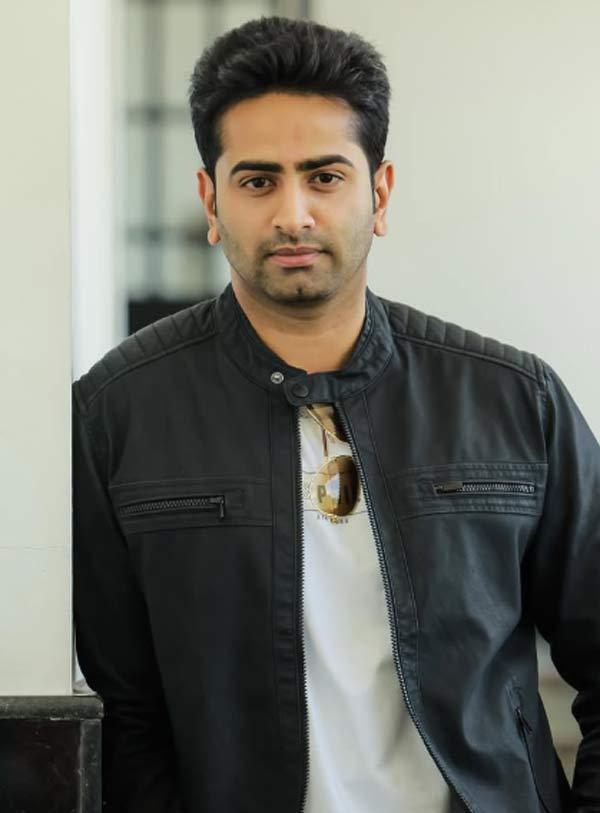 BB9: Trolls over Nikhil eliminated