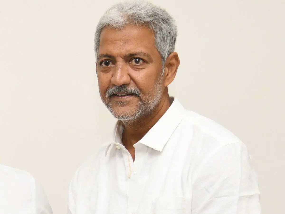 Big Shock To Vamsi