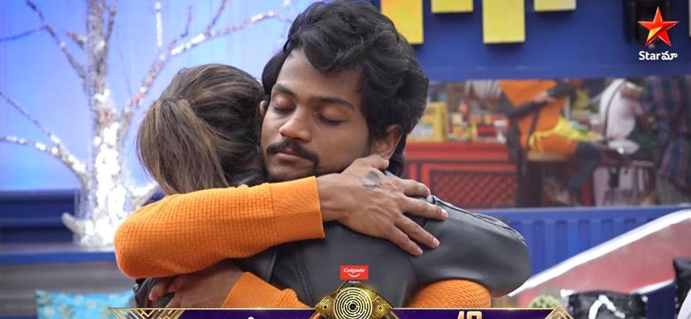 Bigg Boss 5: Friendship Hug Only