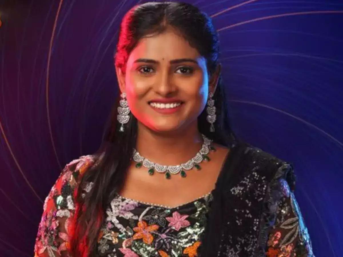 Bigg Boss 6: Arohi gets eliminated 