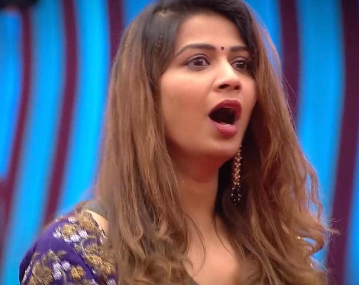 Bigg Boss 6: Direct Elimination is a shocking Nagarjuna
