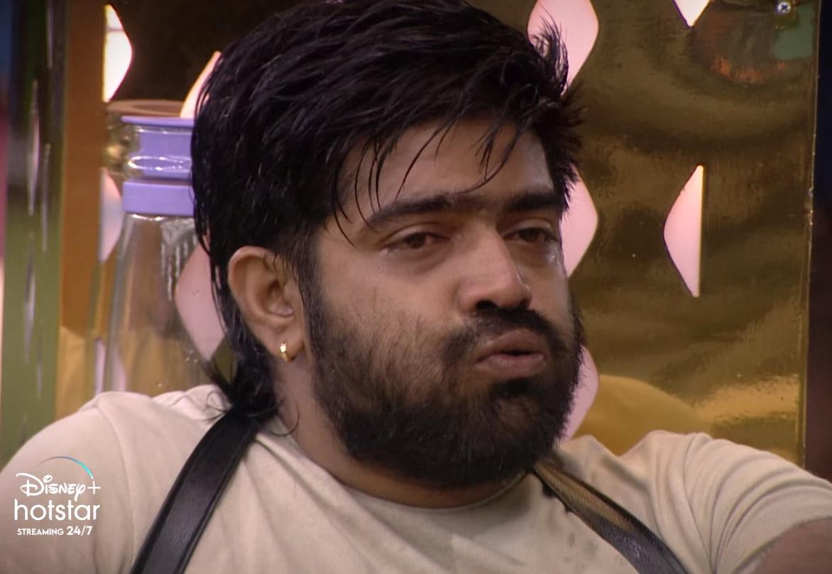 Bigg Boss 6: Revanth Overaction- Galatta Geethu Athi