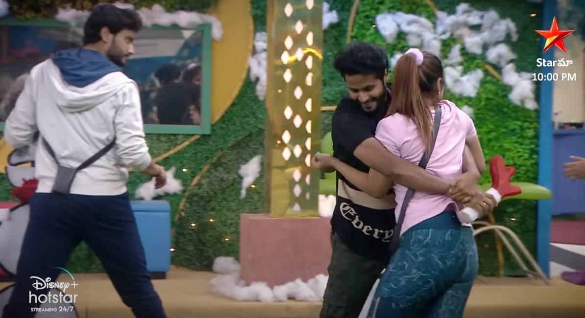 Bigg Boss 6: Romance Between Enemies