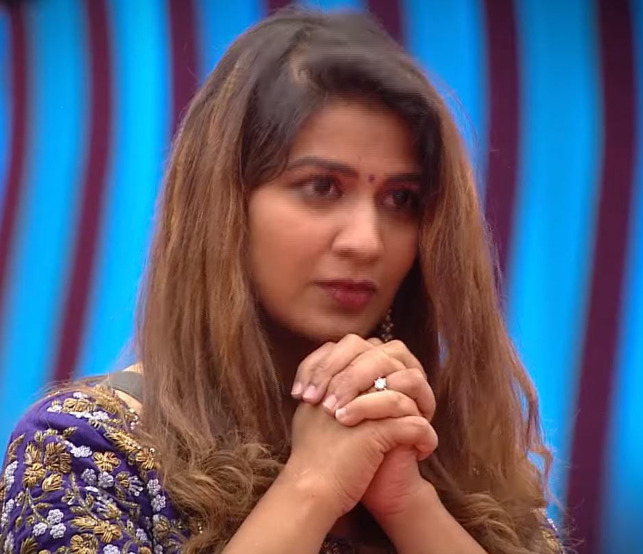 Bigg Boss 6: Surya eliminated, Inaya cries