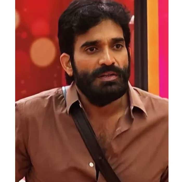 Bigg Boss 9 - Bharani in top Place