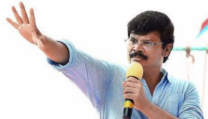 Boyapati in Tension About VVR