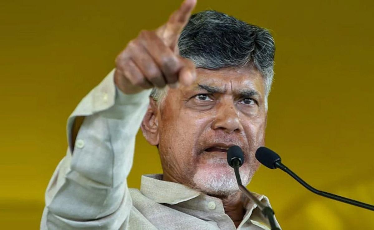 Chandrababu Naidu Counter on Rs 118 Crore Rumours