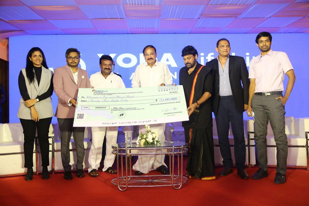 Chiru praises Vice President Venkaiah Naidu