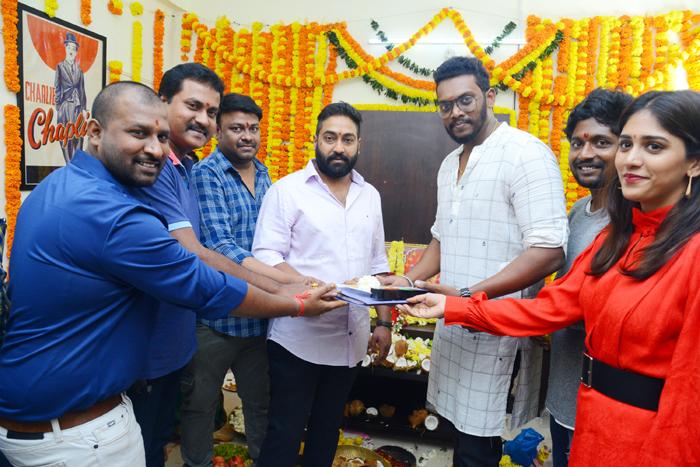 Color photo Movie  formally launched
