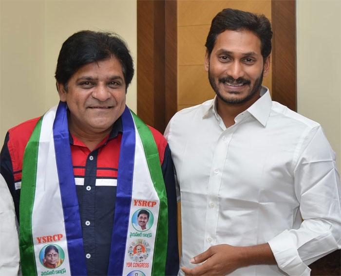 Comedian Ali Joins YSRCP