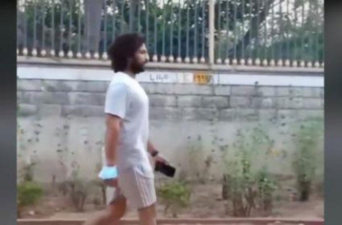 Comments started on Allu Arjun Pushpa Look