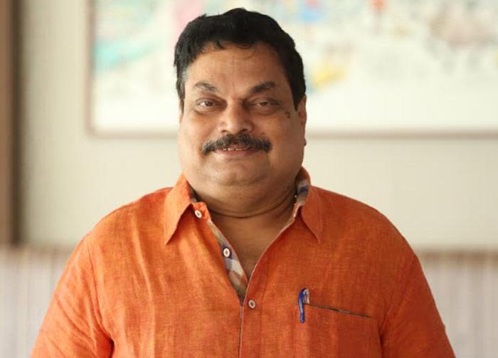 Dasari lifetime achievement award To BA Raju