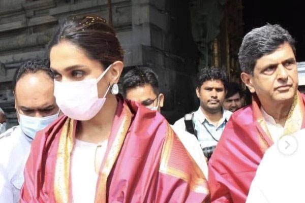 Deepika visits Tirupati temple