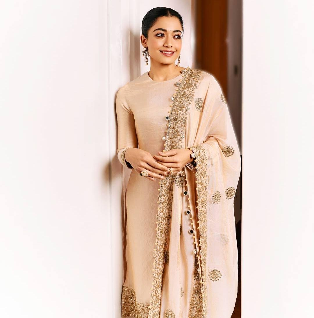 Did Rashmika Mandanna Disregard Kannada
