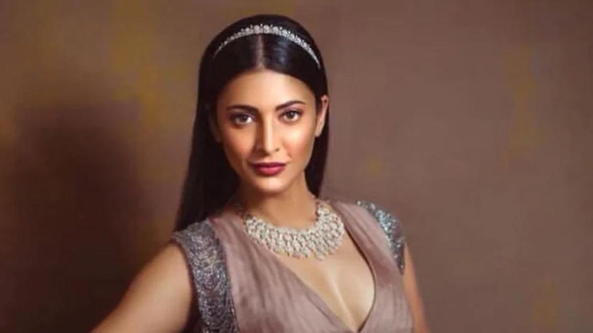 Did Shruti Haasan start another romance?