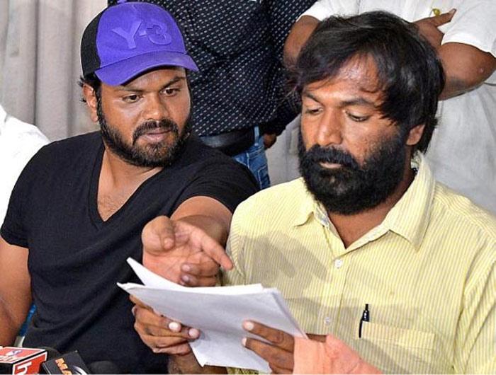Director Ajay and Distributor Sunil Narang Lock Horns