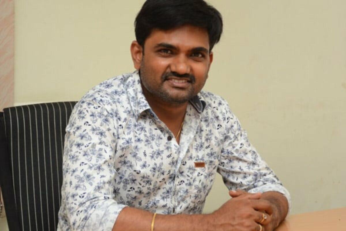  Director Maruti Publicity Stunt