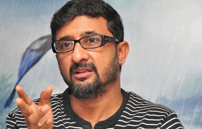 Director Teja Fire on Review Writers