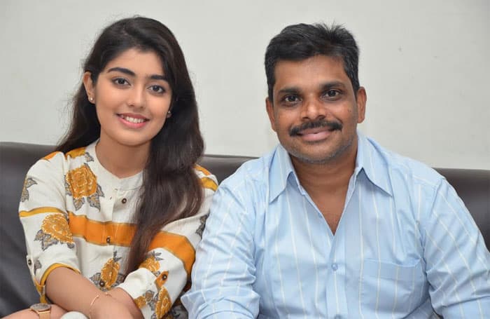 Evvarikee Cheppoddu Director Shankar Interview