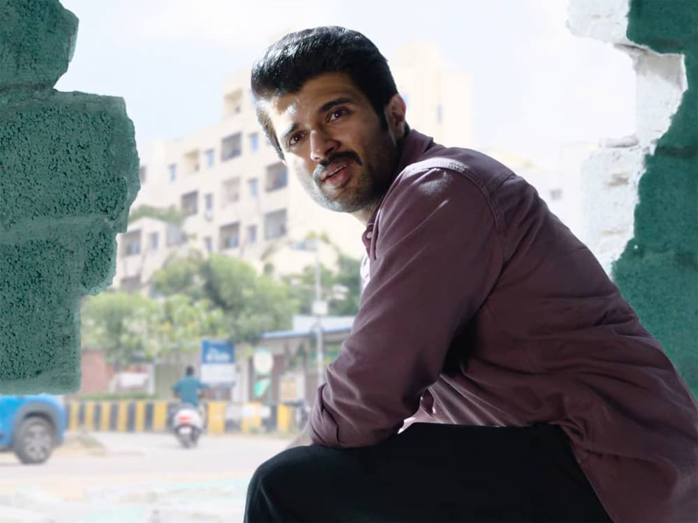 Family Star Vijay Deverakonda in Tension
