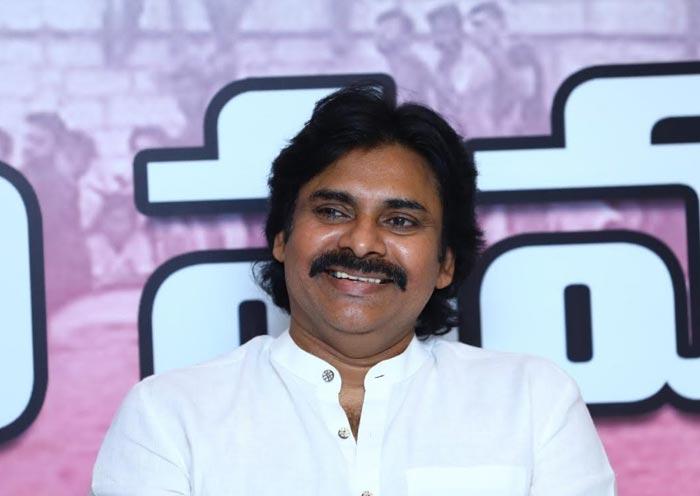 Fans Happy With Pawan Kalyan New Look