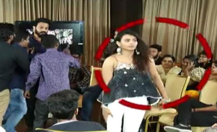 Fighting at 24 Kisses Movie Promotion