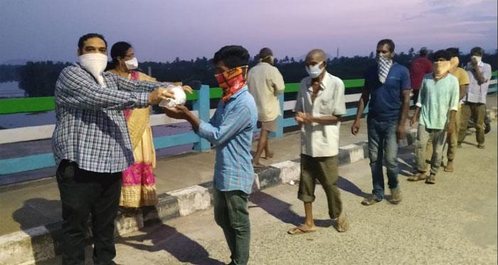 Film Distributor Gowri Shankar turned Food Distributor