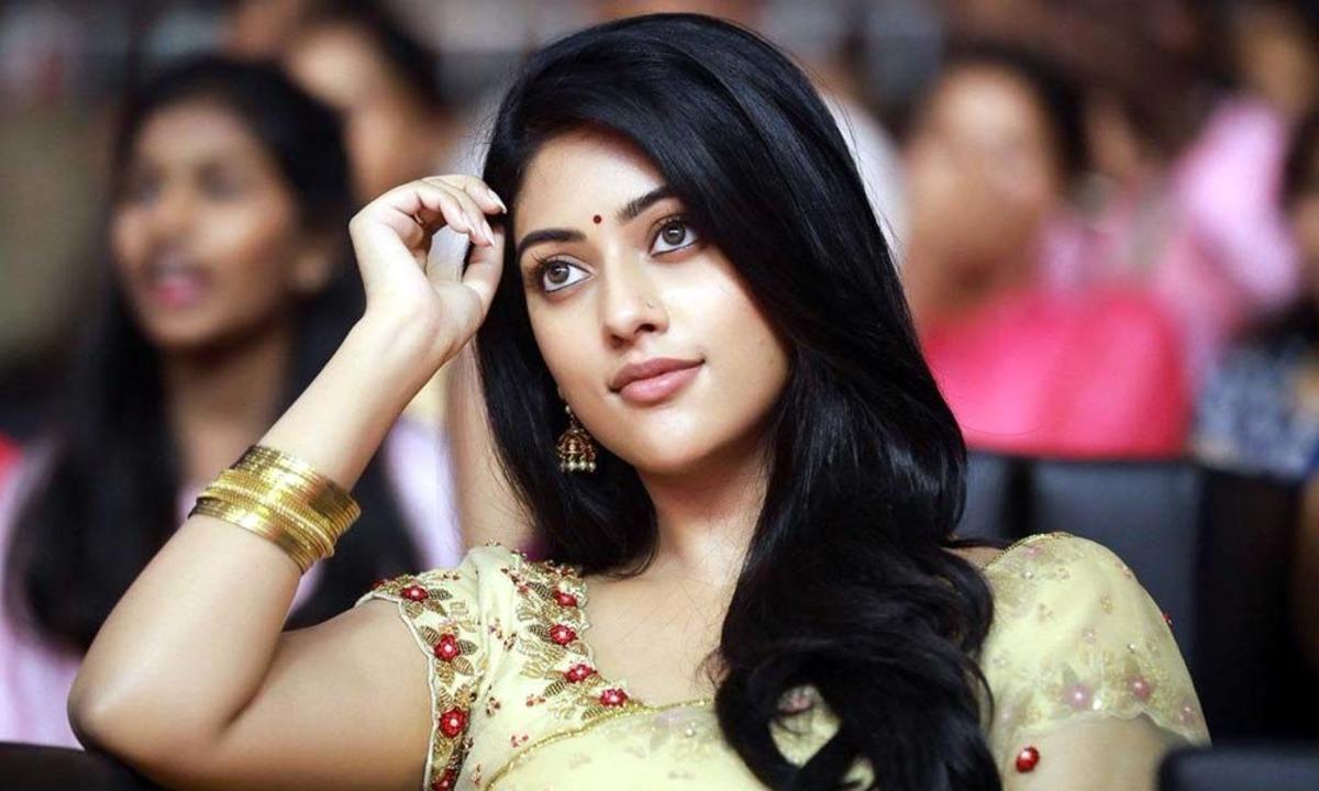 Flop Heroine got new opportunity.
