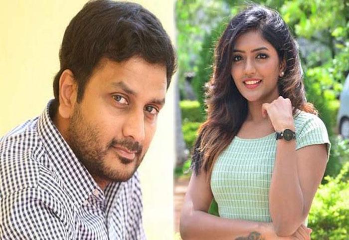 Heroine Eesha Rebba Loves Srinivas Avasarala 