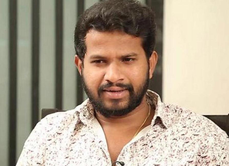Hyper Aadi speaks over phone