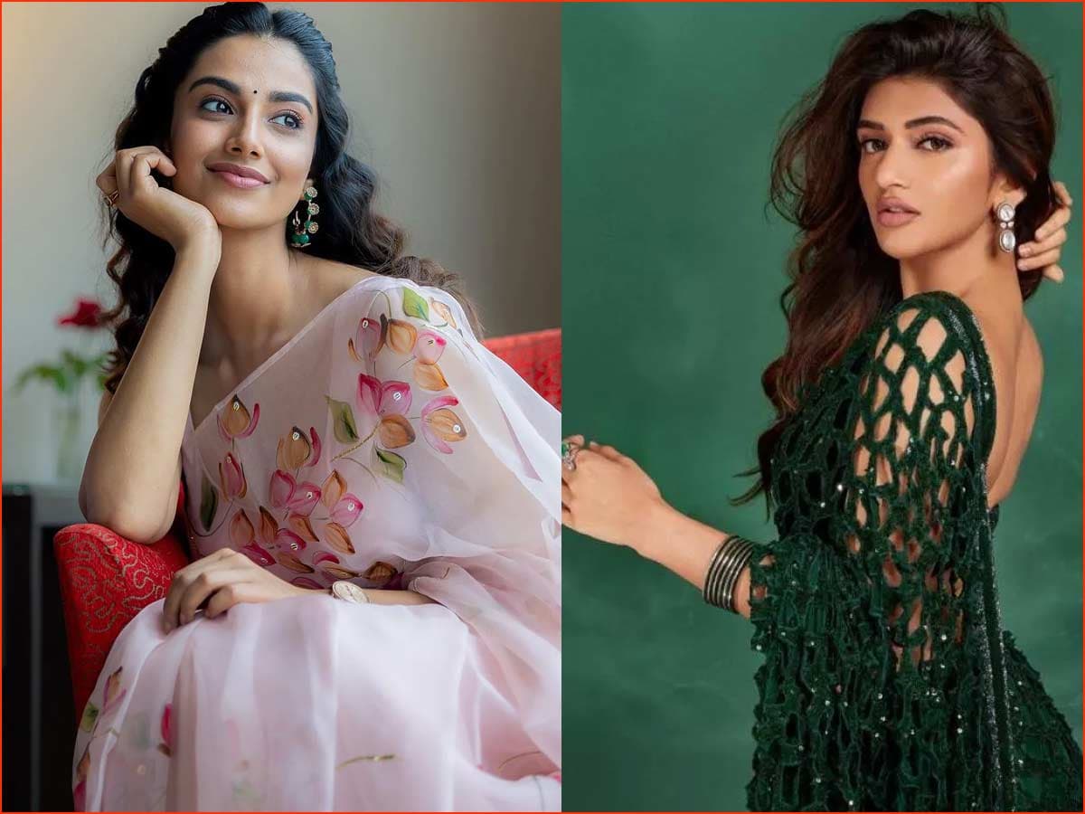 If Meenakshi is rushing.. but Sreeleela..